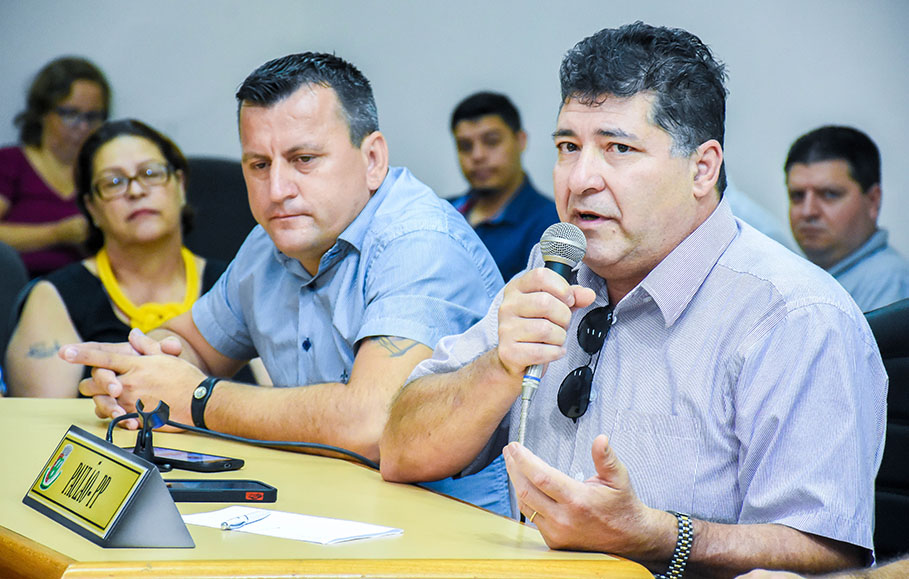 VEREADORES SE MOBILIZAM JUNTO À COMUNIDADE PELA PERMANÊNCIA DA 14ª CRE EM SANTO ÂNGELO