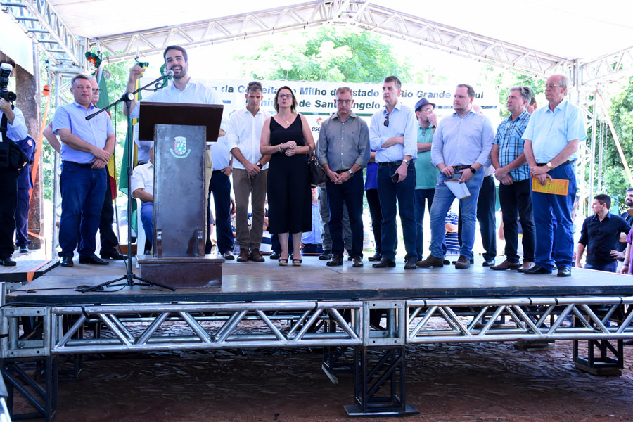 Poder Legislativo de Santo Ângelo participa da Abertura da Colheita do Milho no RS
