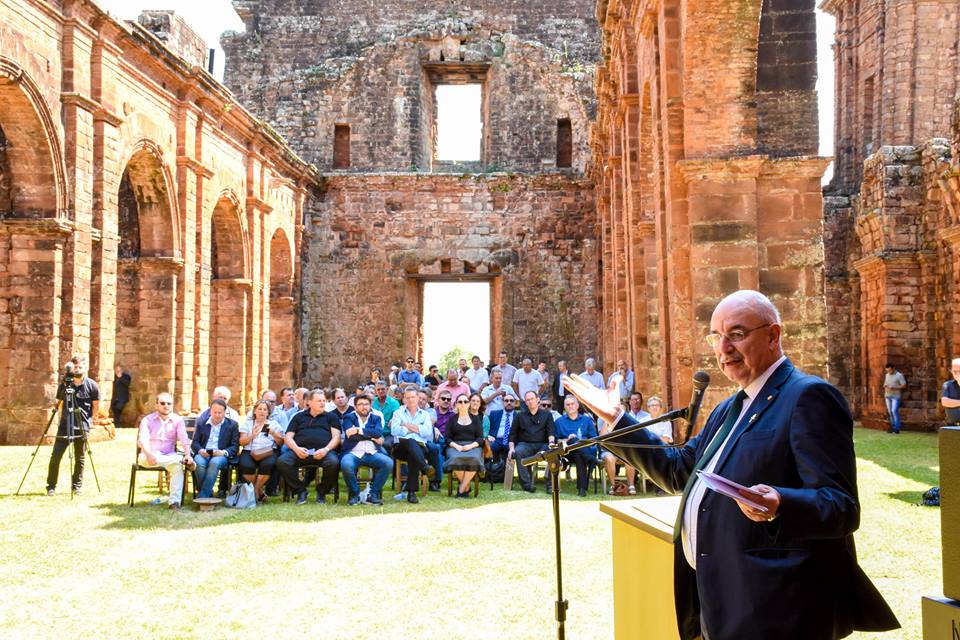 Legislativo presente em evento que celebrou investimentos para a cultura e o turismo missioneiro