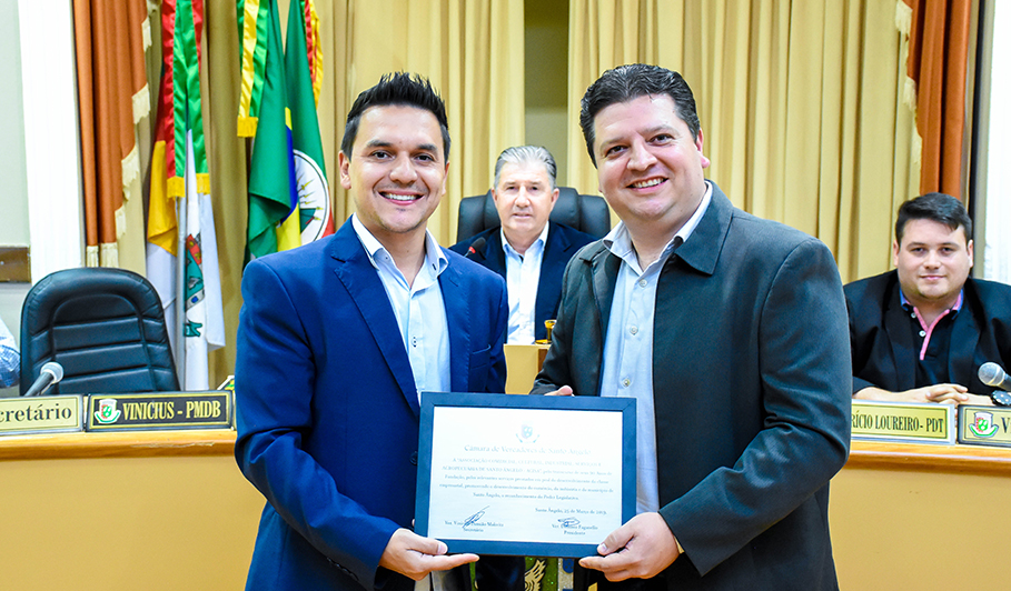 Sessão Especial celebra 90 anos da Acisa