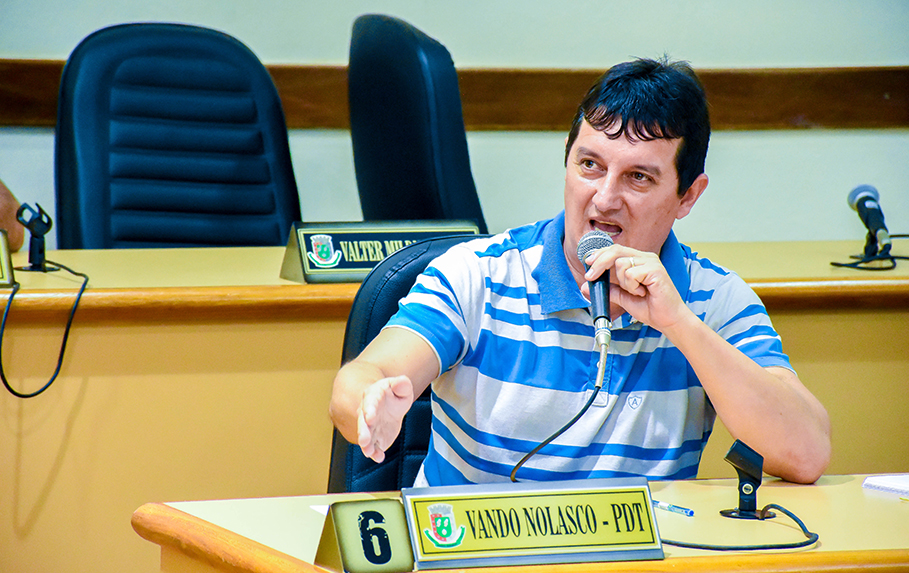Iniciam os trabalhos da CPI que investiga reforma no Estádio Municipal