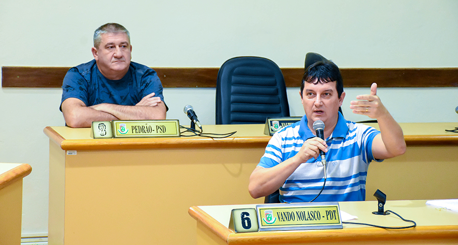 Iniciam os trabalhos da CPI que investiga reforma no Estádio Municipal