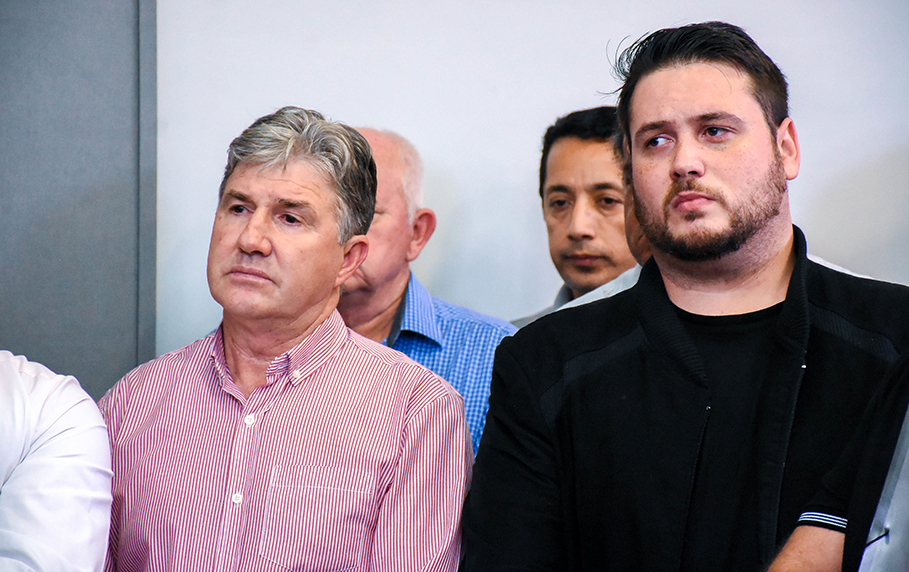 Governo Municipal autoriza início do asfaltamento de 30 quadras