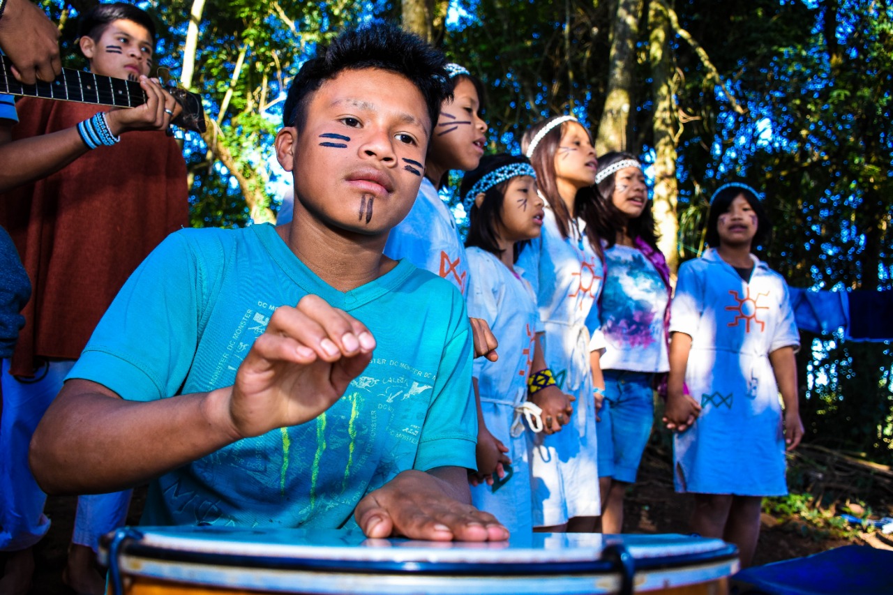 Vereador Felippe Terra Grass participa de projeto Missões Escolar Guarani