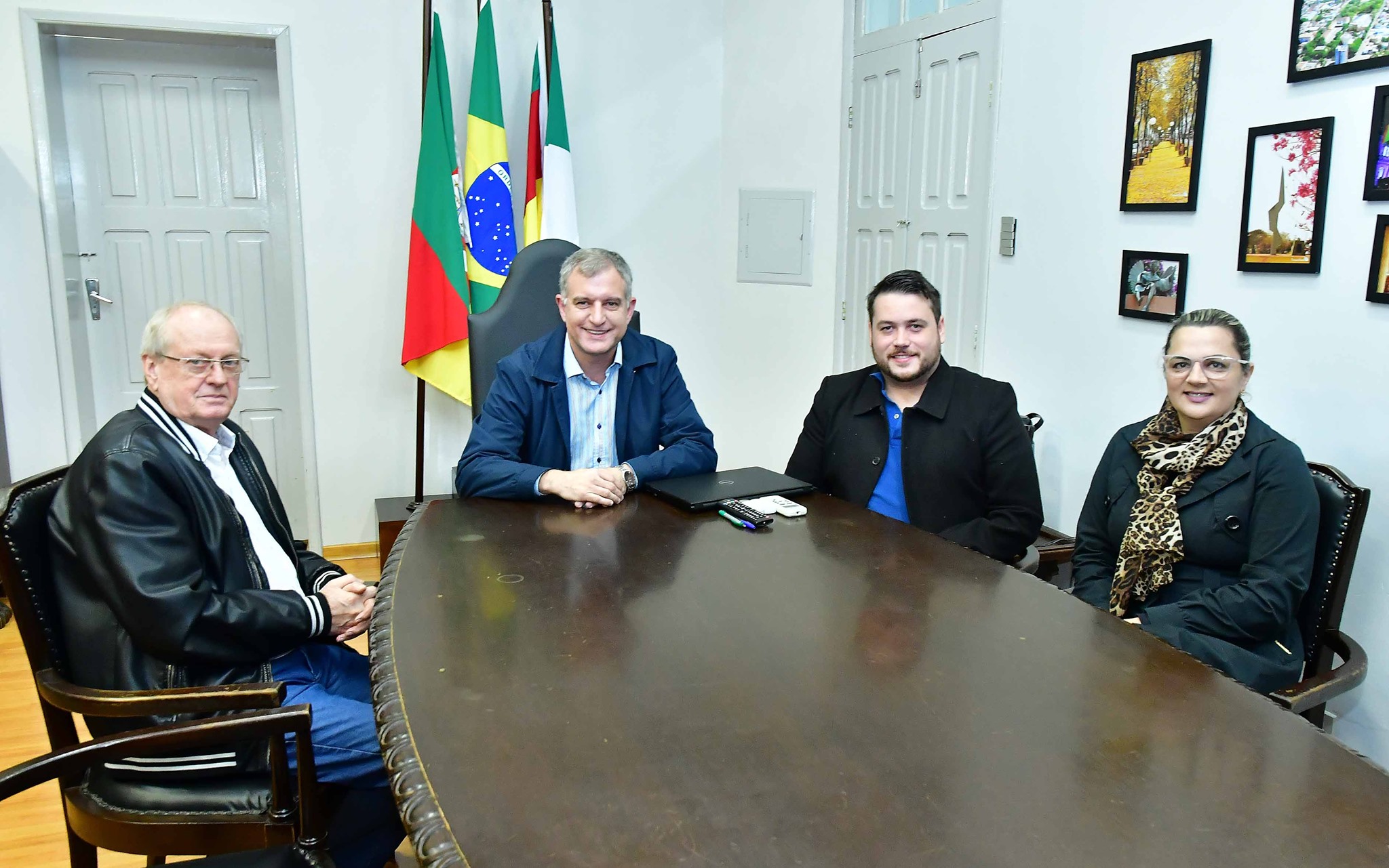 Jacqueline Possebom assume a presidência do Poder Legislativo