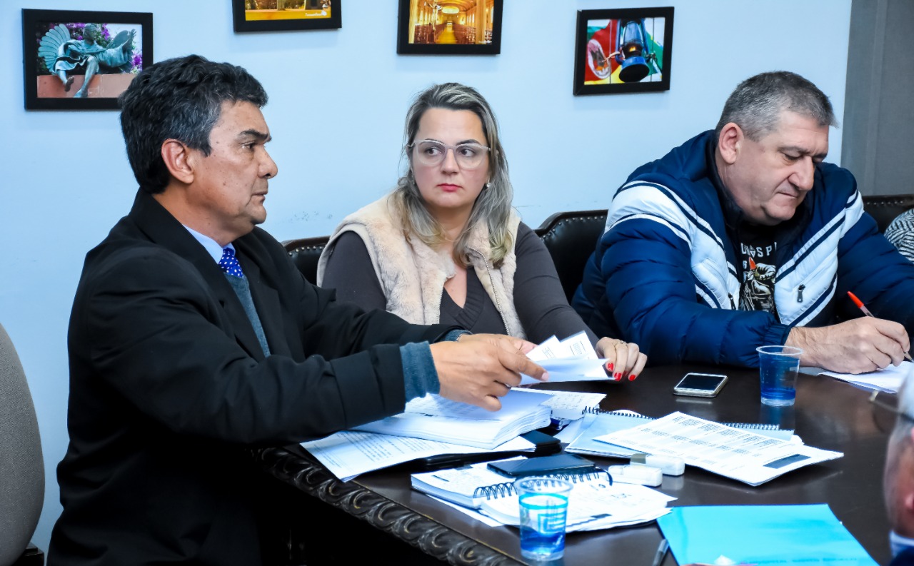 Reunião no Poder Executivo debate situação do HSA