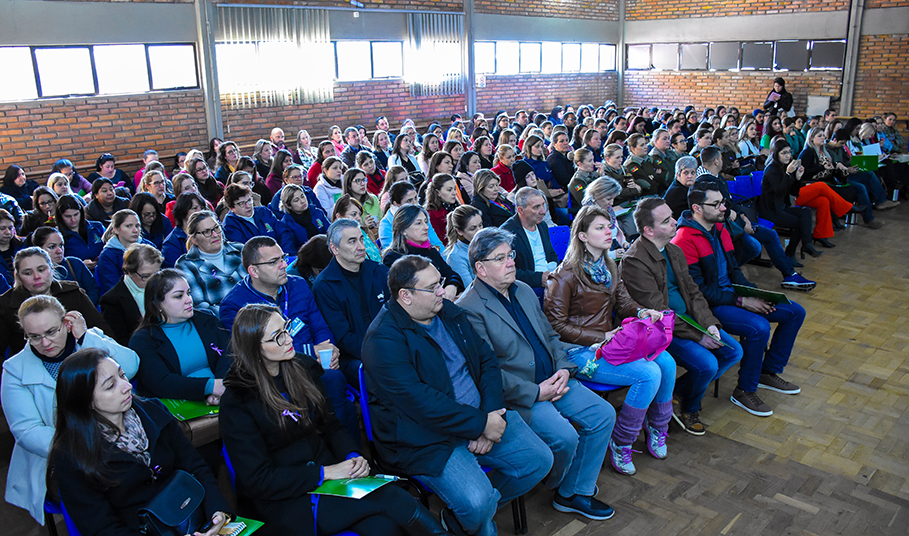 Legislativo presente na Capacitação Regional Sobre a Lei Maria da Penha e Violência Doméstica