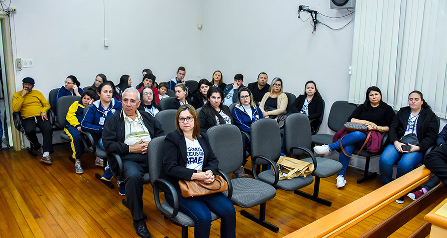 Sessão Especial alusiva à Semana Nacional da Pessoa com Deficiência Intelectual e Múltipla é realizada na Casa Legislativa