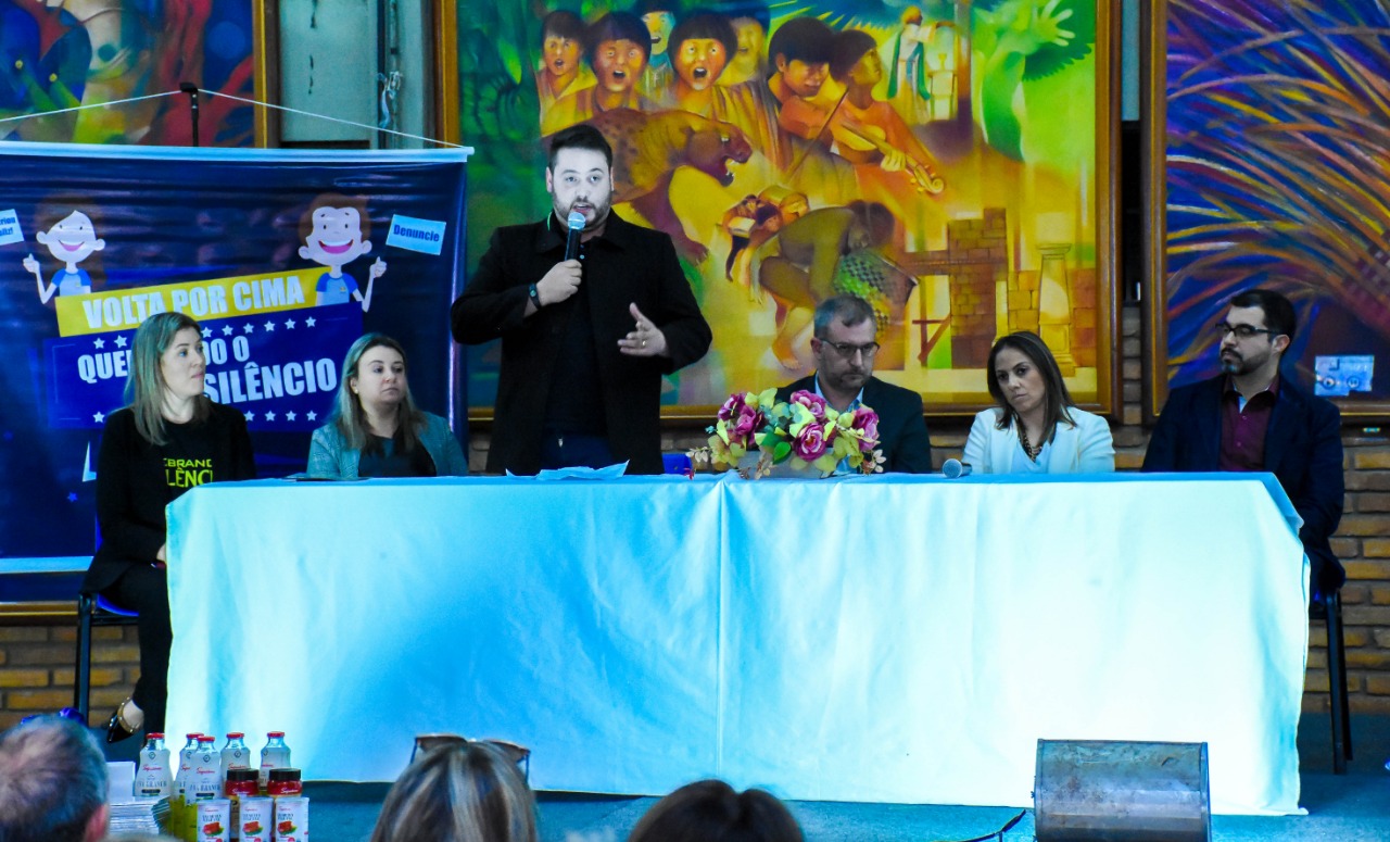 Programa Quebrando o Silêncio é realizado em Santo Ângelo