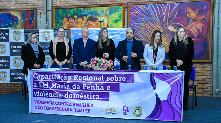 Legislativo presente na Capacitação Regional Sobre a Lei Maria da Penha e Violência Doméstica