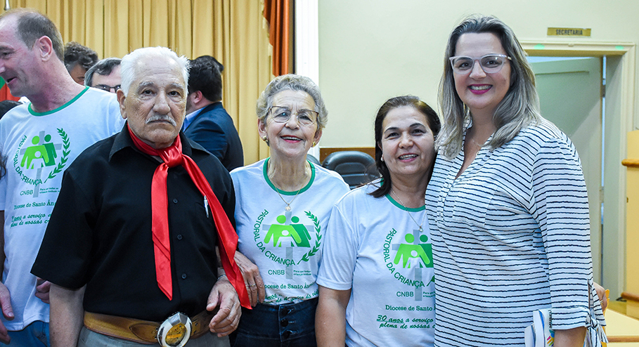 Câmara de Vereadores celebra os 30 anos da Pastoral da Criança