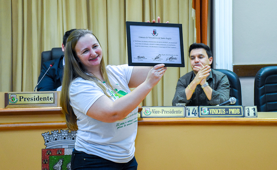 Câmara de Vereadores celebra os 30 anos da Pastoral da Criança