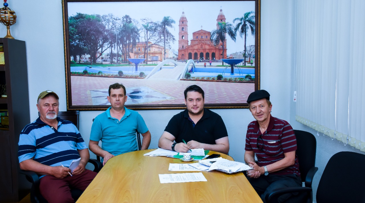 Legislativo recebe convite para a Semana Municipal da Alimentação