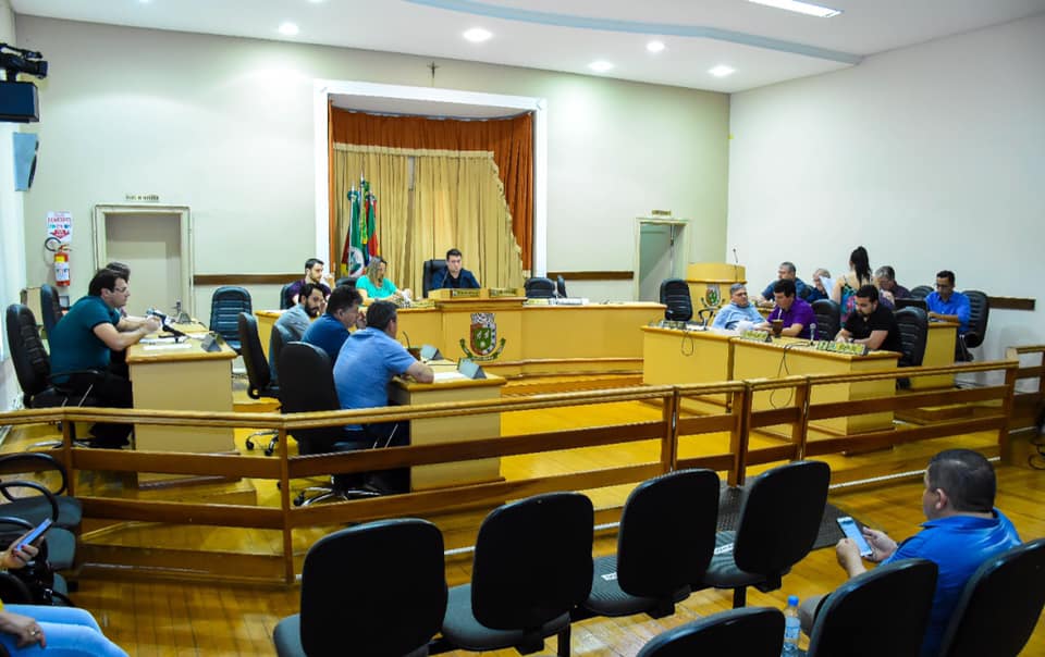 Instituído turno único no Legislativo