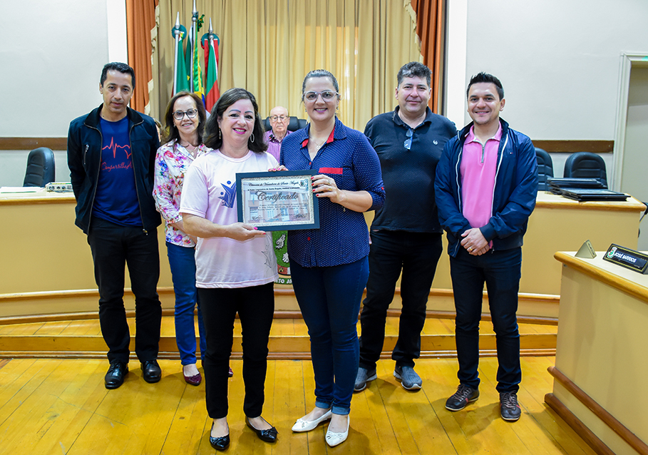 Sessão Especial “Vereador por um dia - Idoso” é realizada no Legislativo