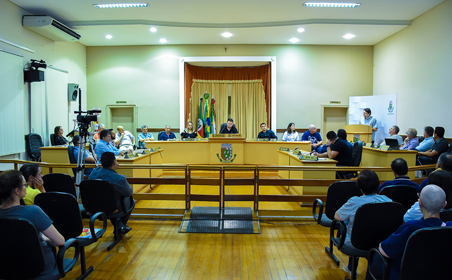 Legislativo homenageia 40 anos do Emaús em Santo Ângelo