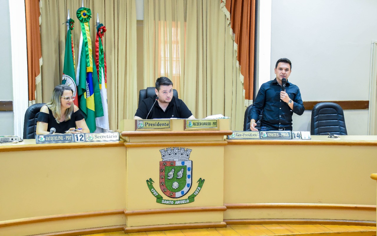 Aprovada moção de repúdio contra projetos de lei de “Reforma Estrutural” do Governo do Estado