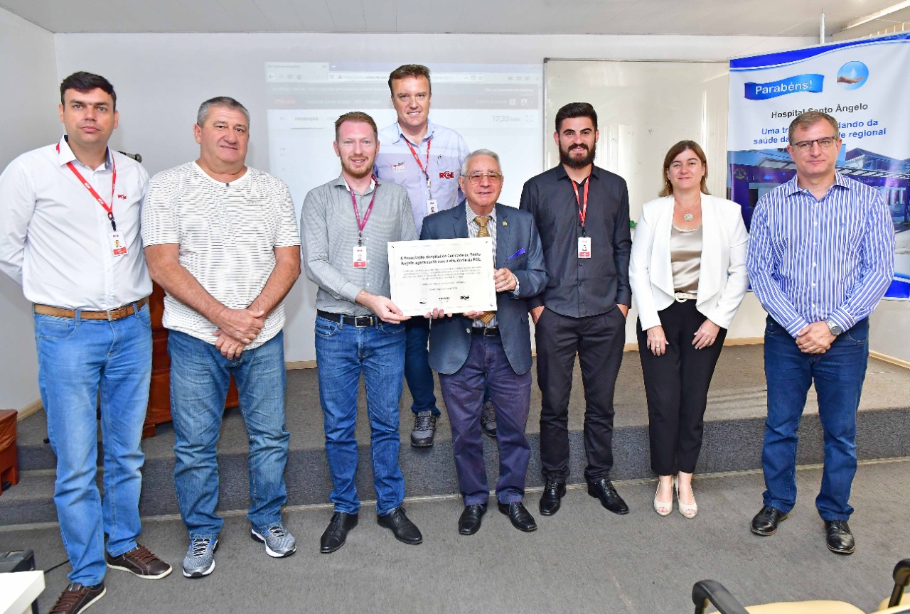 RGE entrega Usina de Geração Fotovoltaica ao HSA