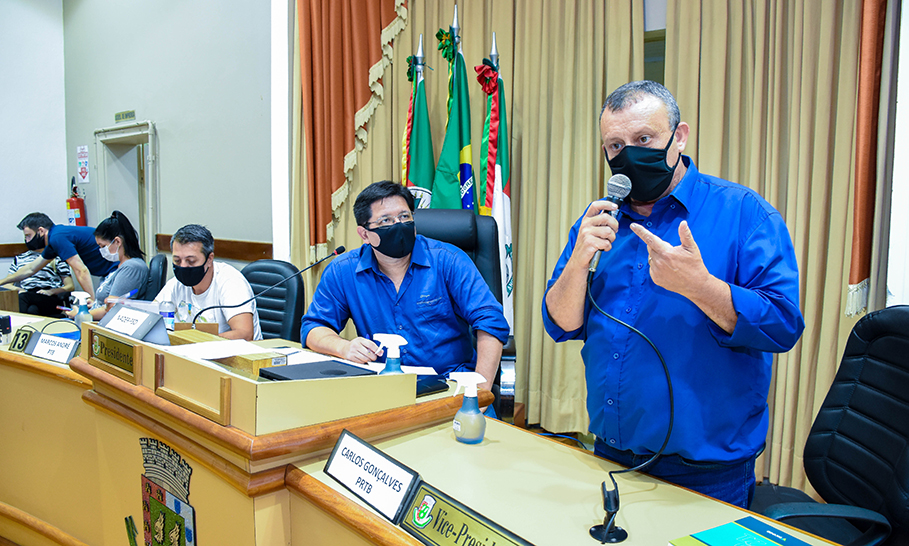 Vereadores aprovam por unanimidade reposição salarial de servidores públicos
