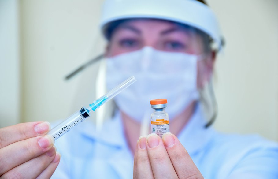 Aprovados projetos que permitem município adquirir vacinas contra a Covid-19