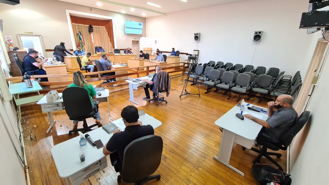 Sessão ordinária tem votação de projetos de lei do Poder Executivo 