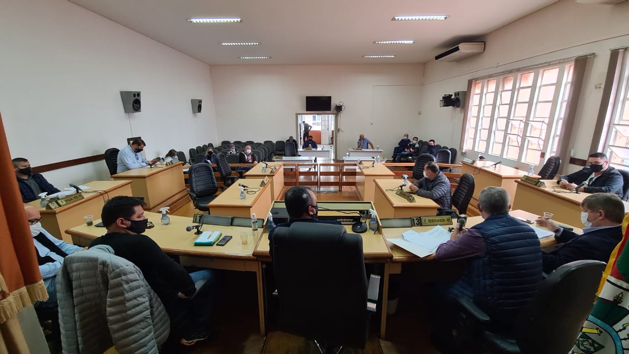 Vereadores recebem esclarecimentos do Poder Executivo sobre recursos recebidos para o combate à pandemia