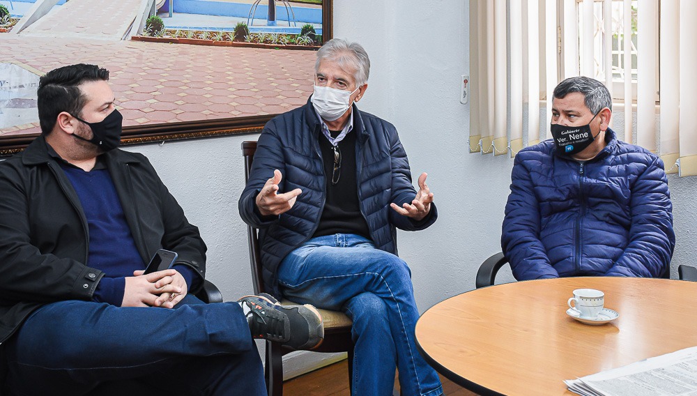 Vereadores e entidades debatem criação de programa permanente para agricultura familiar