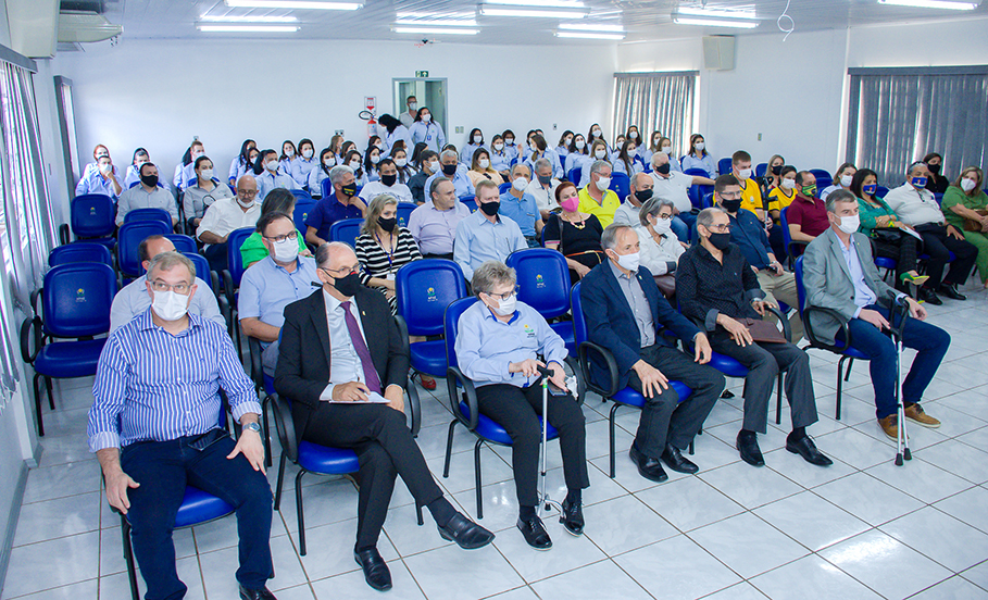 Sessão Solene celebra 50 anos da APAE Santo Ângelo 