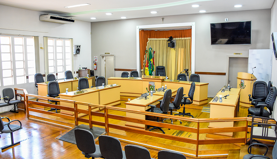 Publicado edital para reforma da Casa Legislativa   