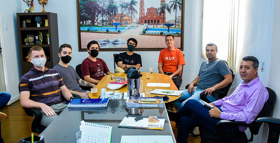 Projeto Skate Escola é tema de reunião do Legislativo