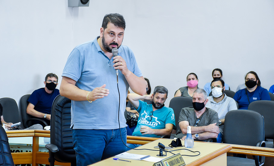 Audiência Pública debate aditivo de contrato com a Corsan