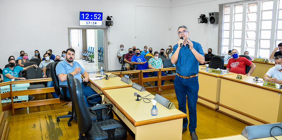 Audiência Pública debate aditivo de contrato com a Corsan