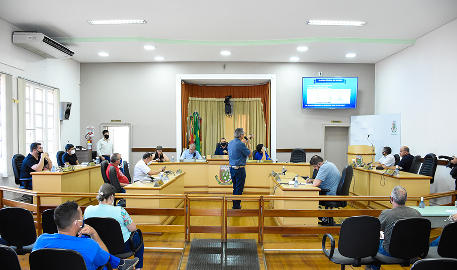 Audiência Pública debate aditivo de contrato com a Corsan