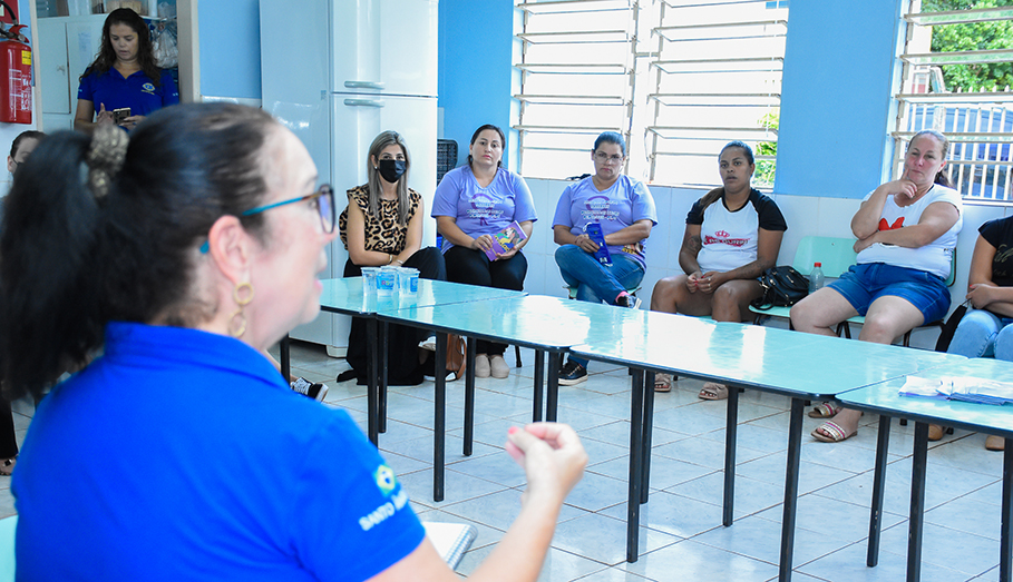 RODA DE CONVERSAS"SOBRE NÓS" NO BAIRRO BOA ESPERANÇA.