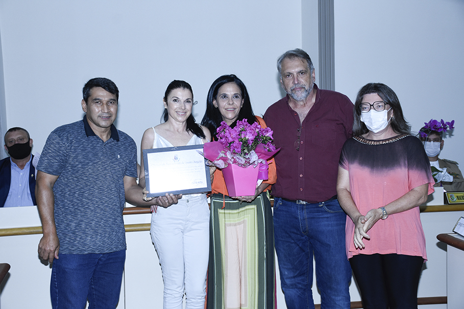 CONFIRA A ENTREGA DO TÍTULO MULHER CIDADÃ.