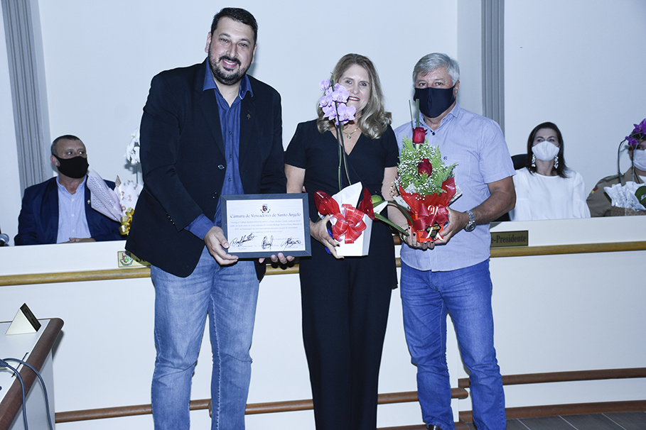CONFIRA A ENTREGA DO TÍTULO MULHER CIDADÃ.
