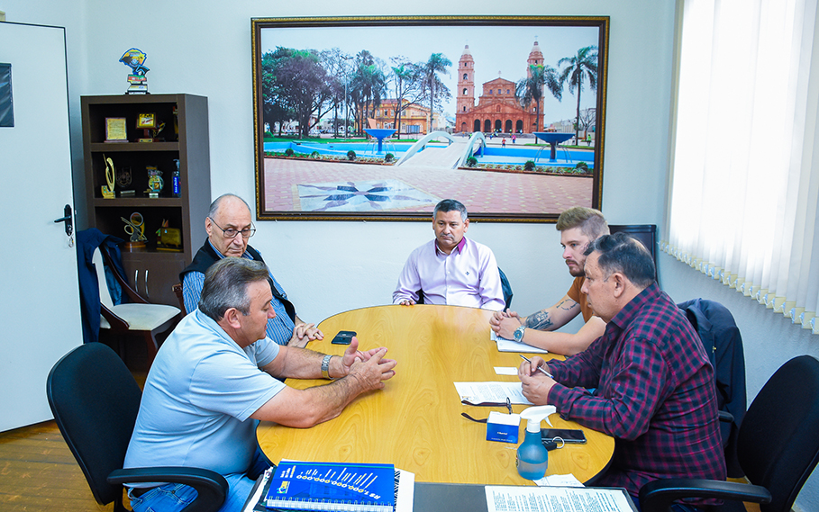 REPRESENTANTES DA FEAGRI MISSÕES ARTICULAM RECURSOS COM O PODER LEGISLATIVO PARA 10º EDIÇÃO DA FEIRA