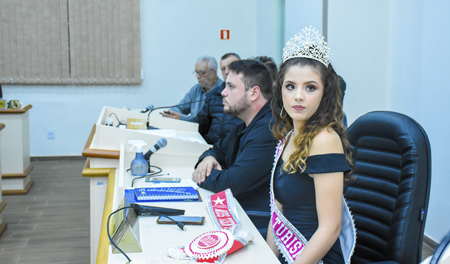 SESSÃO ESPECIAL HOMENAGEOU A MISS TEEN TURISMO RS MAIARA EDUARDA LEAL
