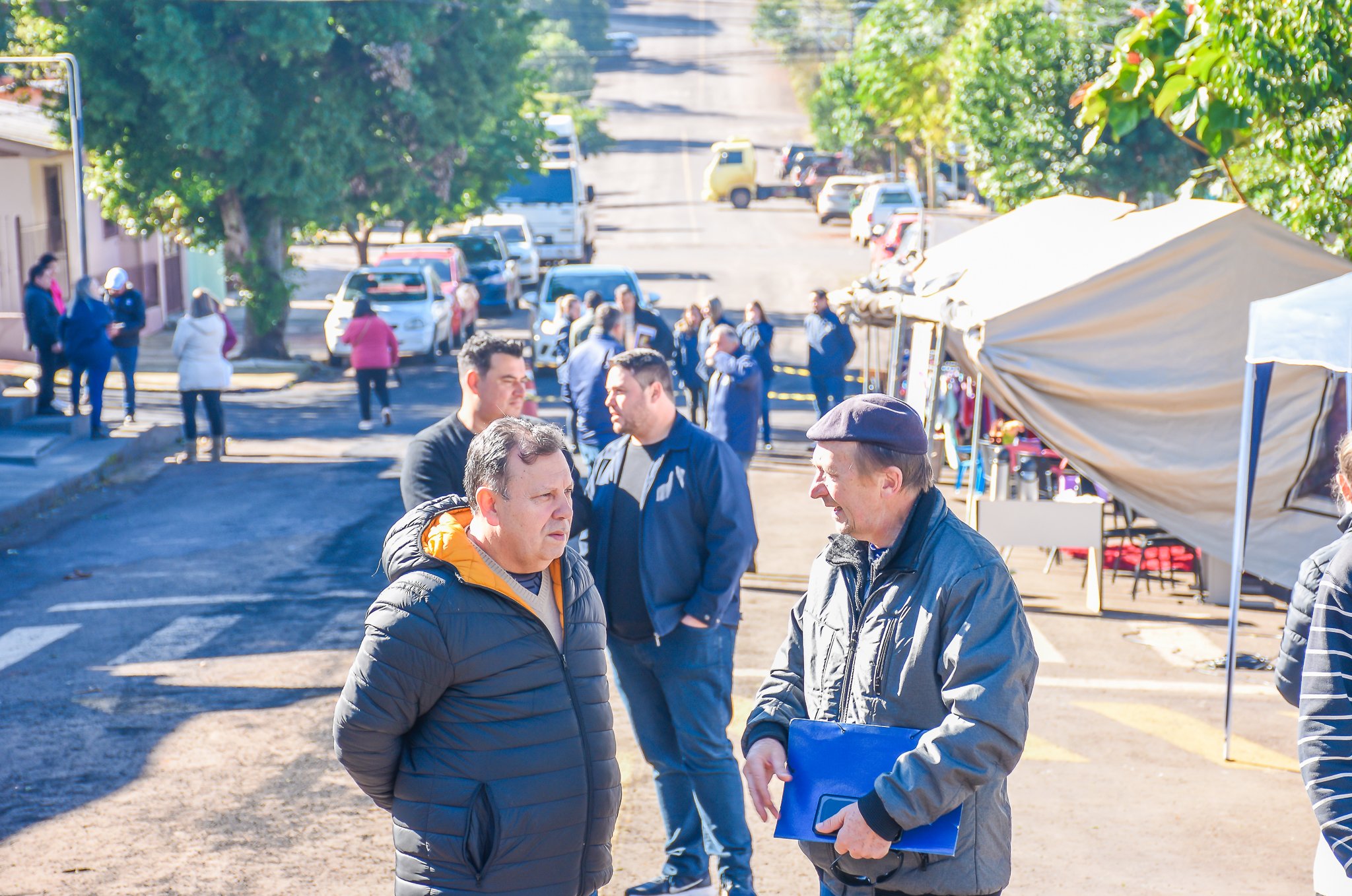 Vereadores acompanham trabalhos do projeto Prefeitura nos Bairros 