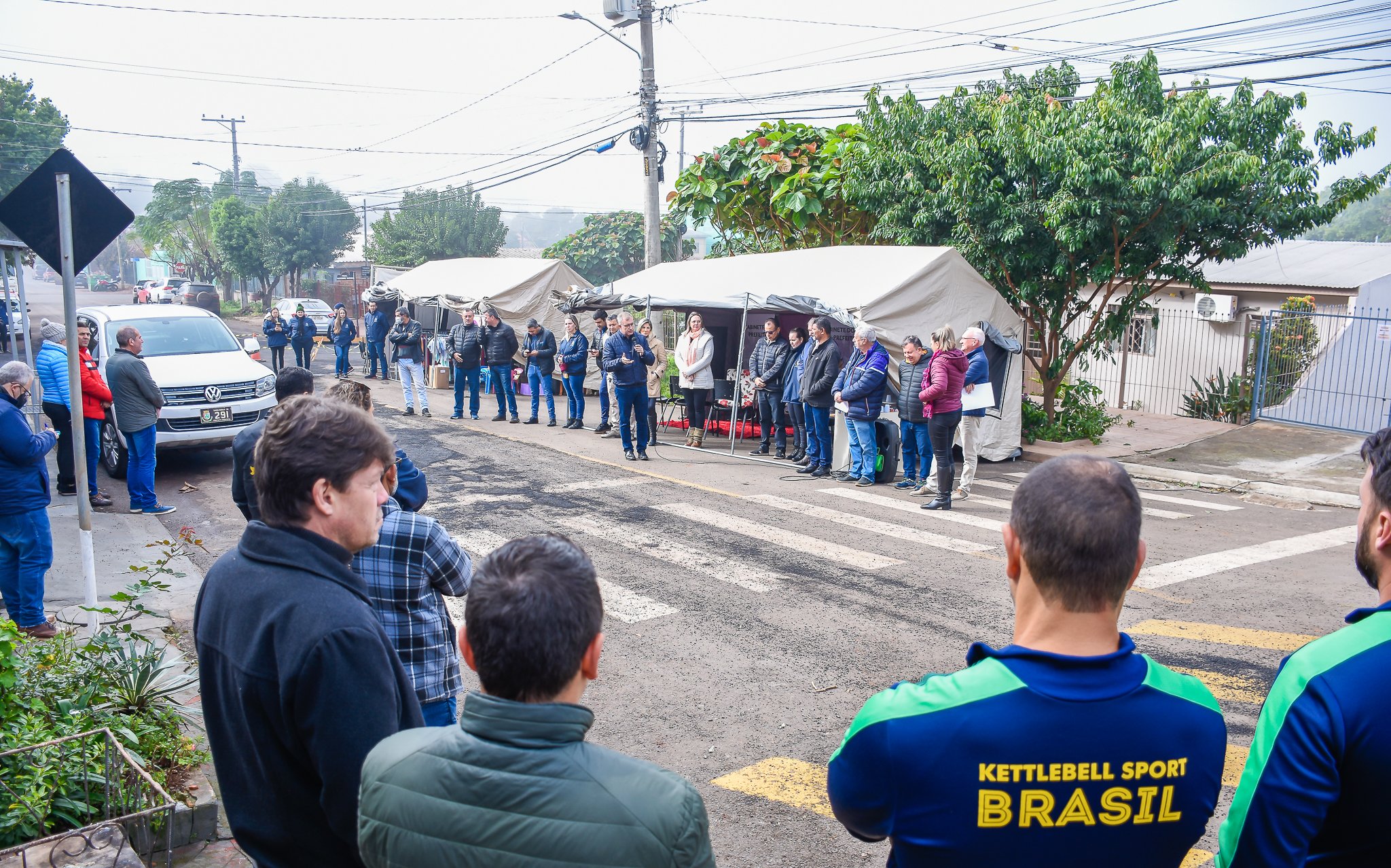 Vereadores acompanham trabalhos do projeto Prefeitura nos Bairros 