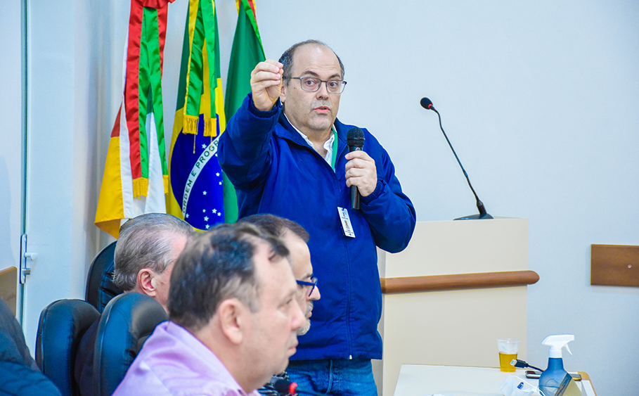 Reunião no Legislativo prevê medidas para desafogar atendimentos na UPA 