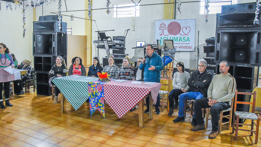 Clubes de Mães da comunidade do Rincão do Sossego realizam festa junina