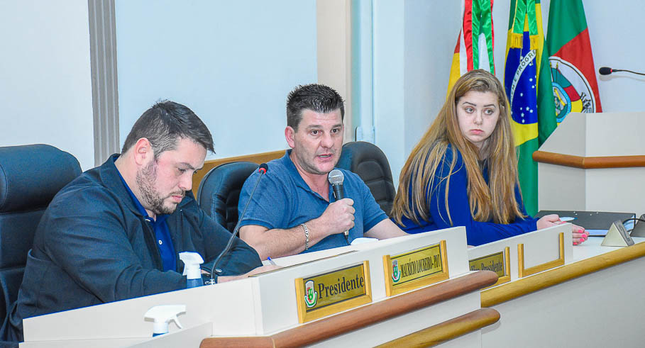 Legislativo recebe empresa Novo Mundo para tratar sobre questionamentos levantados em Plenário