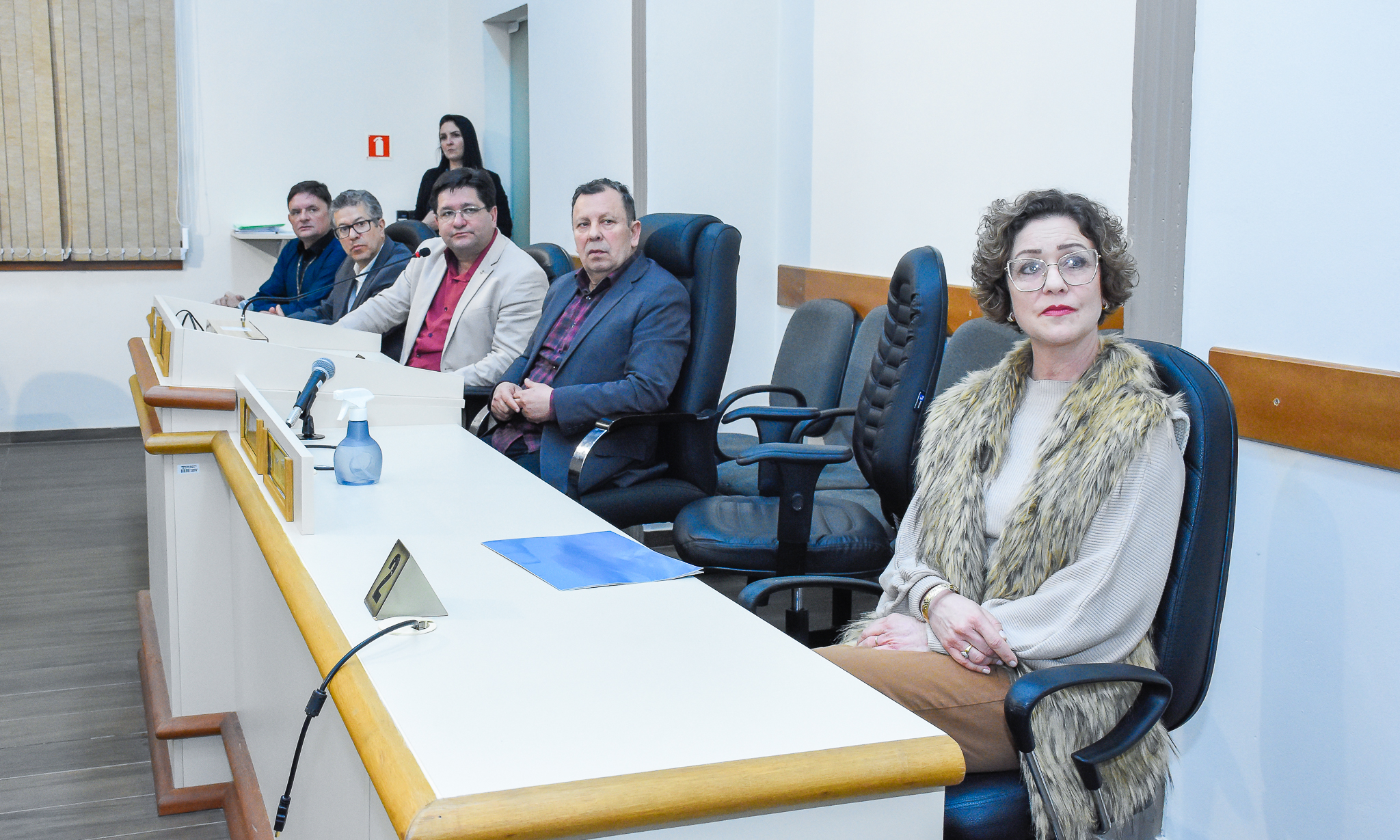 Legislativo homenageia Colégio Teresa Verzeri pela passagem de seus 90 anos