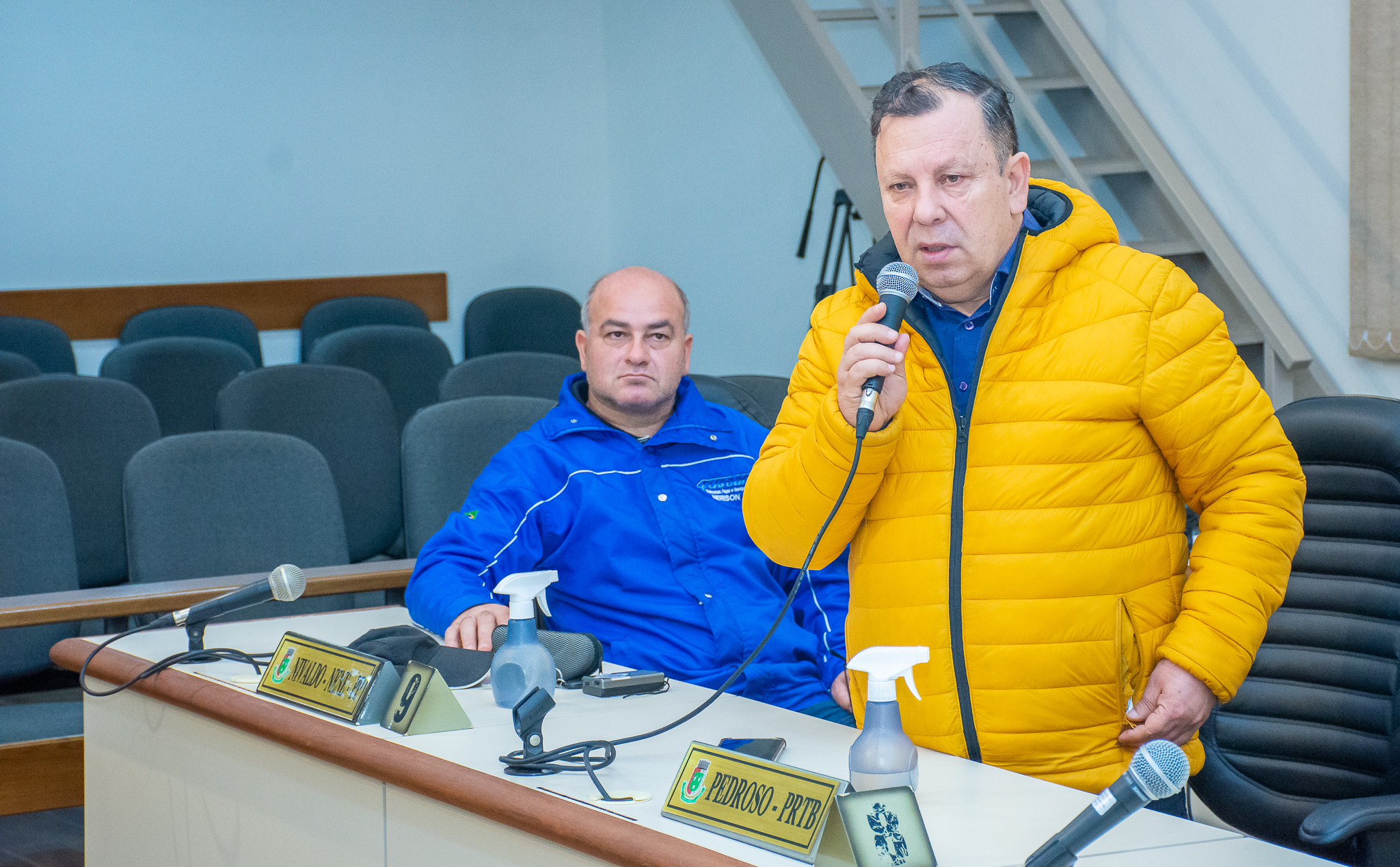 Reunião define ações de melhorias para os pontos de táxi de Santo Ângelo