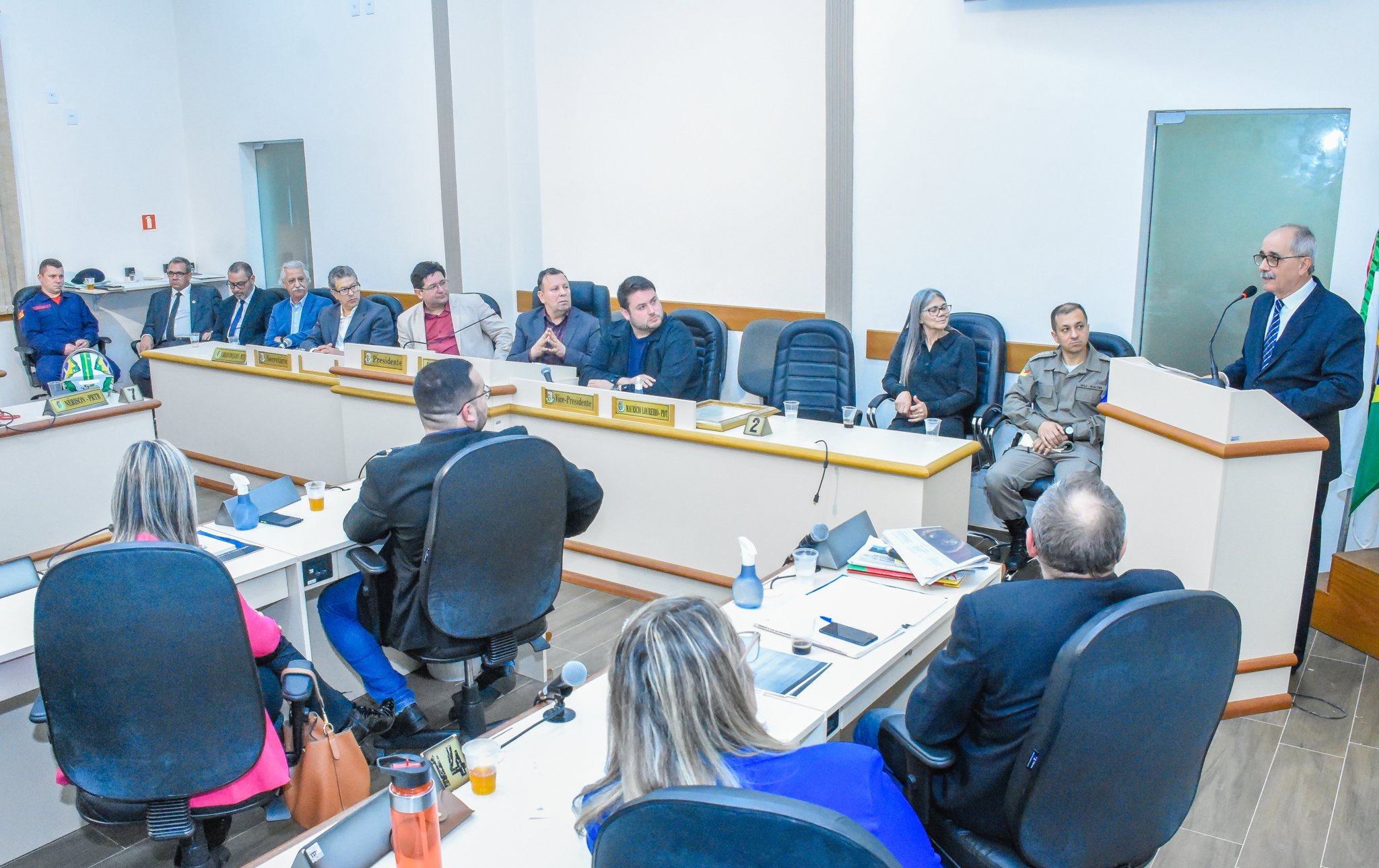  Legislativo de Santo Ângelo entrega Cidadania Honorária a José Marques da Silva