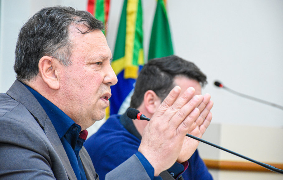 Formada Comissão que investigará denúncia de quebra de decoro parlamentar contra vereador Nerison de Abreu