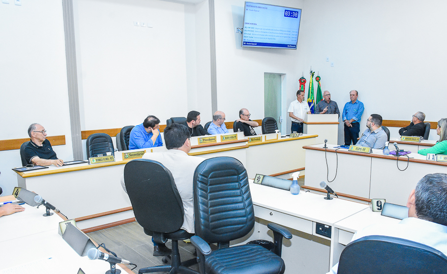  Sessão Especial presta homenagem aos envolvidos na concretização das obras no Aeroporto de Santo Ângelo.