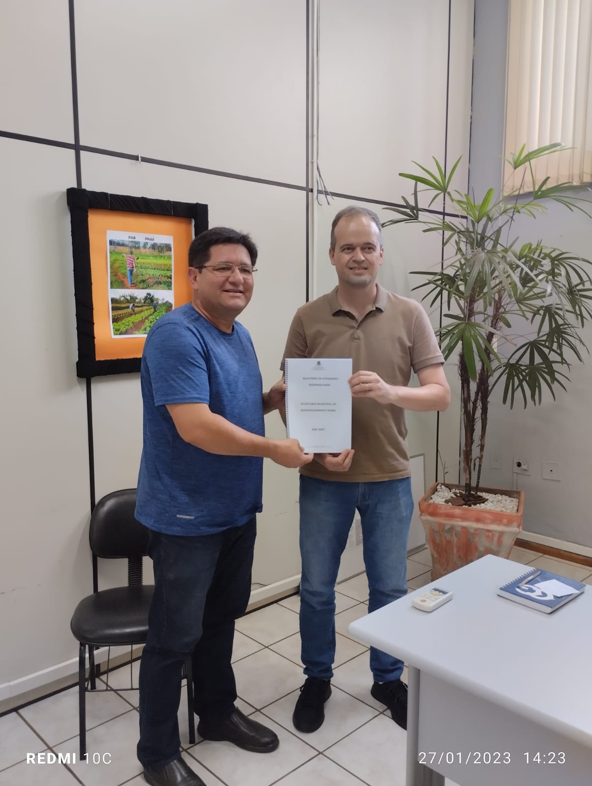  Presidente do Legislativo santo-angelense Carlos Gonçalves  visita a Secretaria de Desenvolvimento Rural 