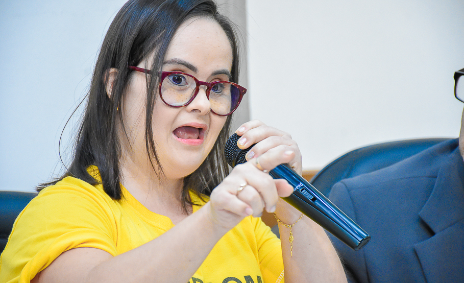 Câmara de Vereadores realiza realizada Sessão Especial alusiva ao Dia da Conscientização da Pessoa com Síndrome de Down